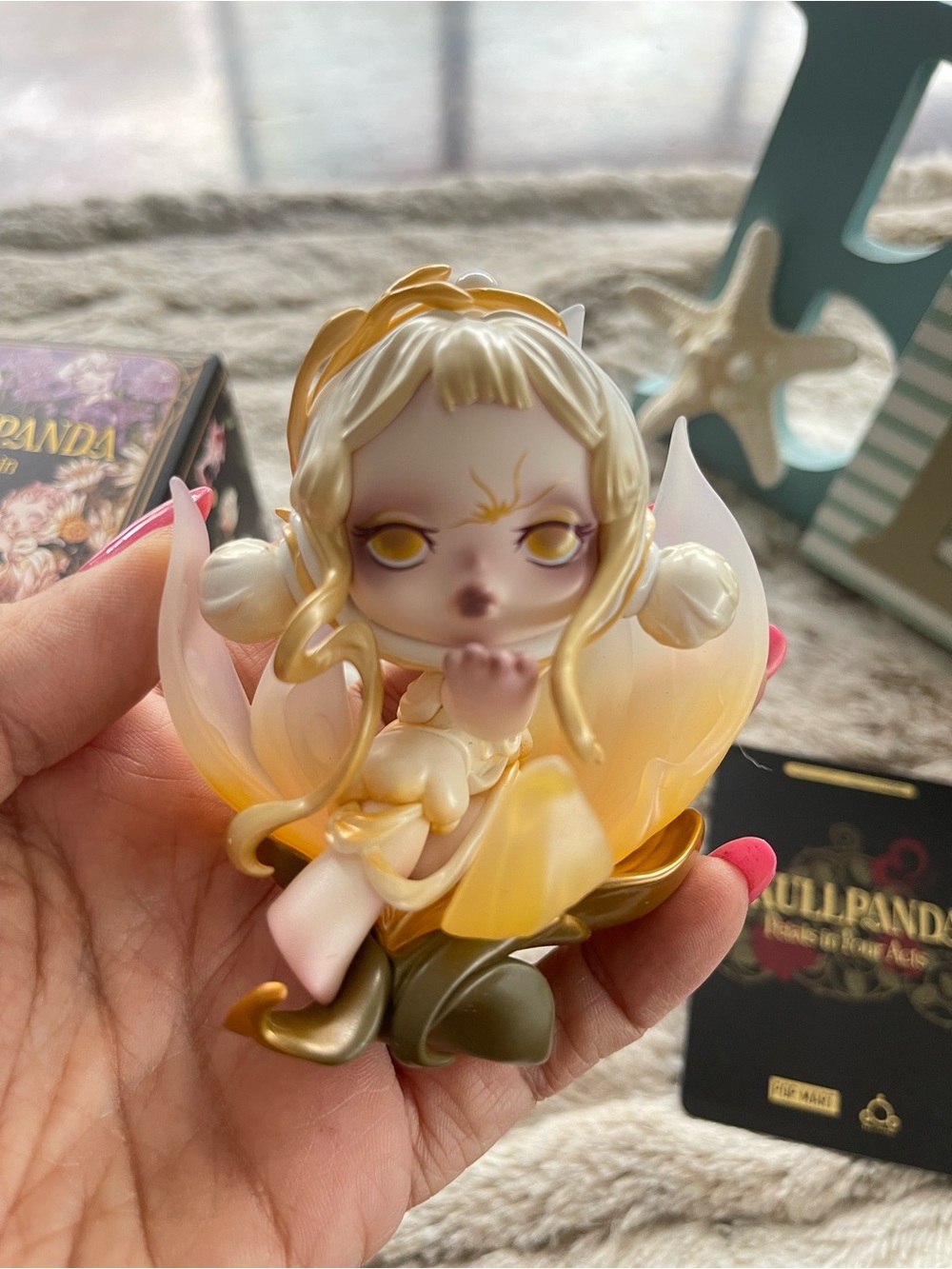 POP MART Skullpanda Petals in Four Acts The Invitation of Light Figure & Card⁠